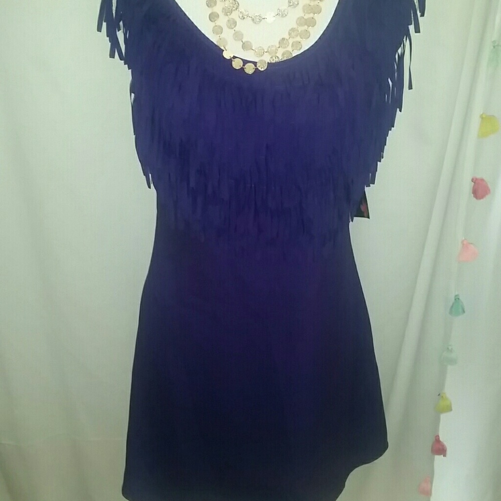 Dress - Picture 3 of 6